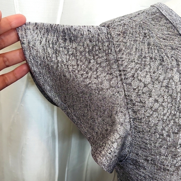 White House Silvertone Shiny V-Neck Top - Picture 2 of 5